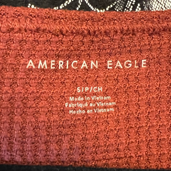 American Eagle Rust Waffle Knit Long Sleeve Shirt - Picture 2 of 2